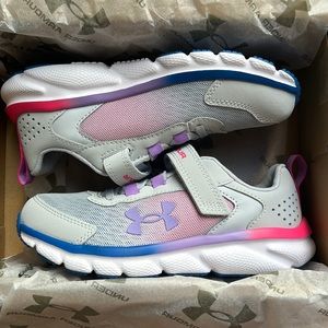 NIB Girl’s Under Armour Shoes